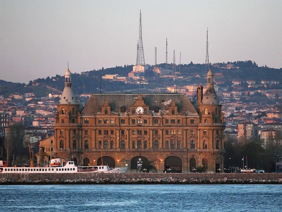Haydarpasa Train Station