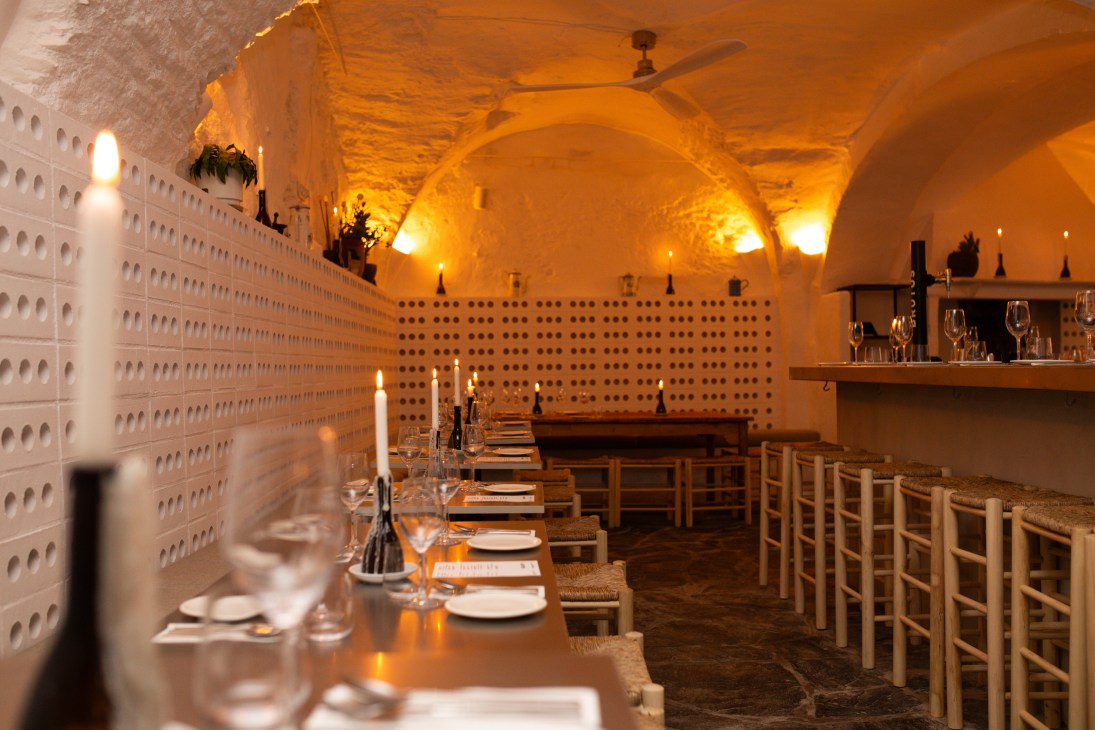 Interior of Oli Bar