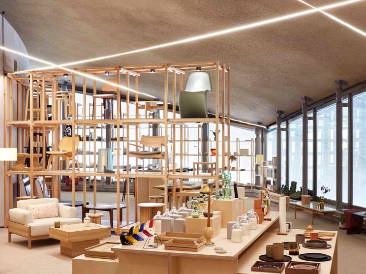 Fount retail space