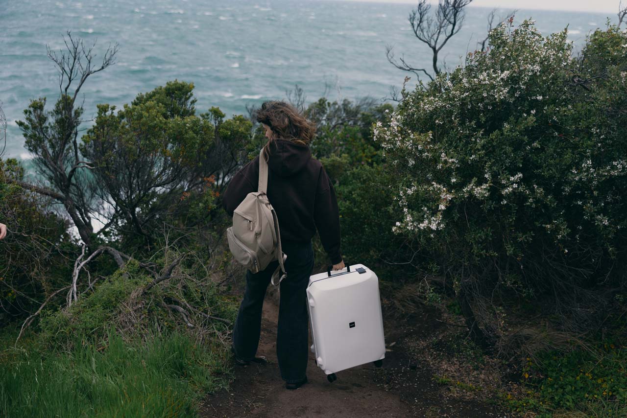 Lojel suitcase, white