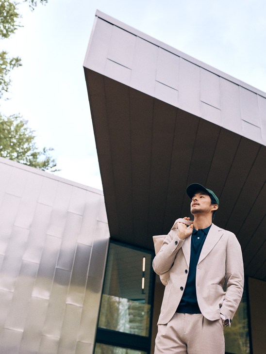 Jacket and trousers by Oliver Spencer, polo shirt by Forét, cap by Drake’s, bag by Visvim, Constellation Observatory watch by Omega