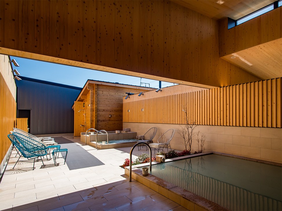 The Aquaignis Garden Spa