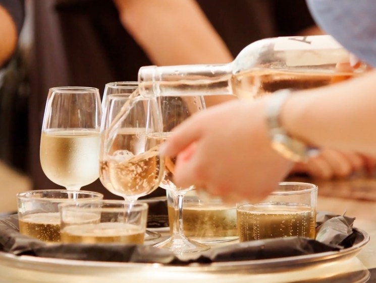 Summer drinks at Monocle Paris