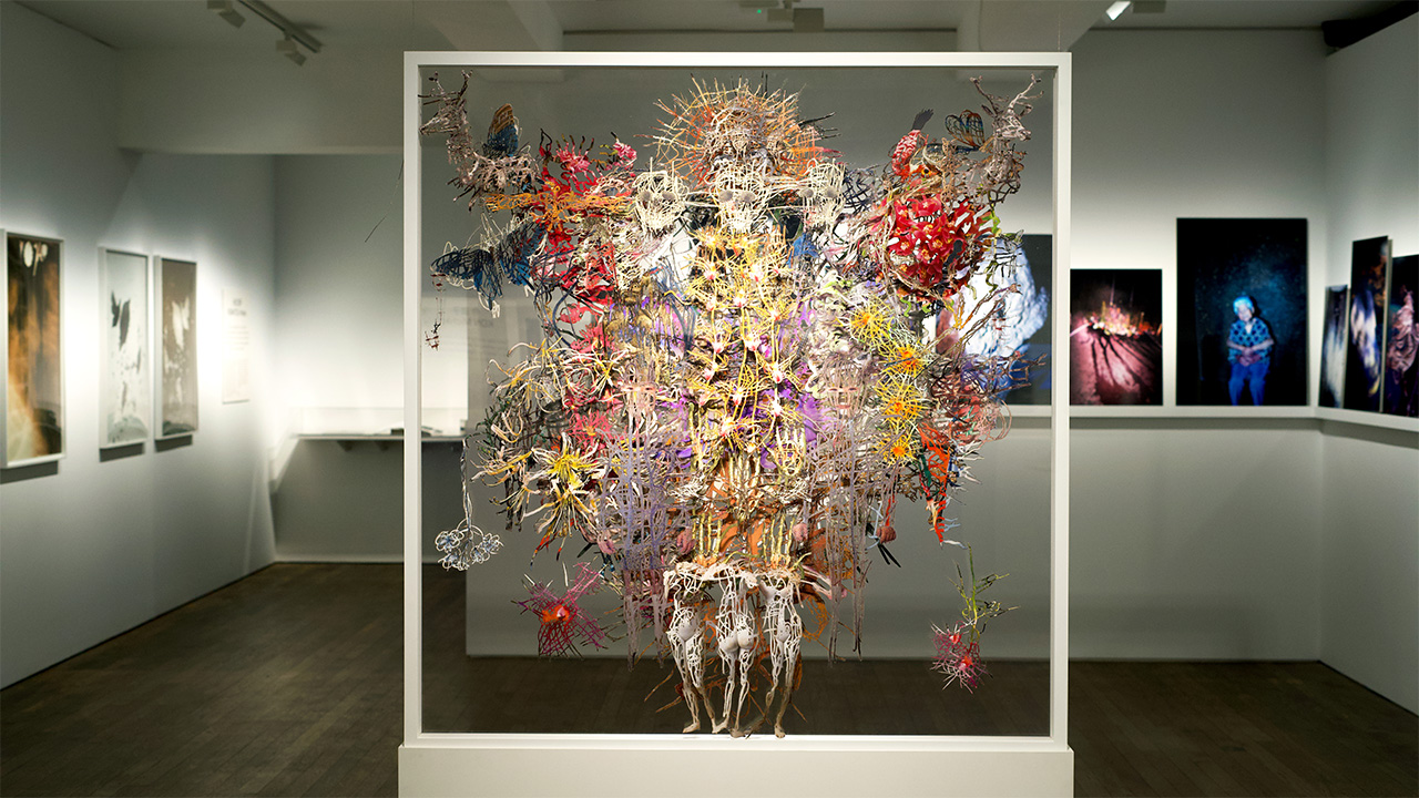 Zoë de Givenchy on the art of hosting. Plus: Photography in Japan and France