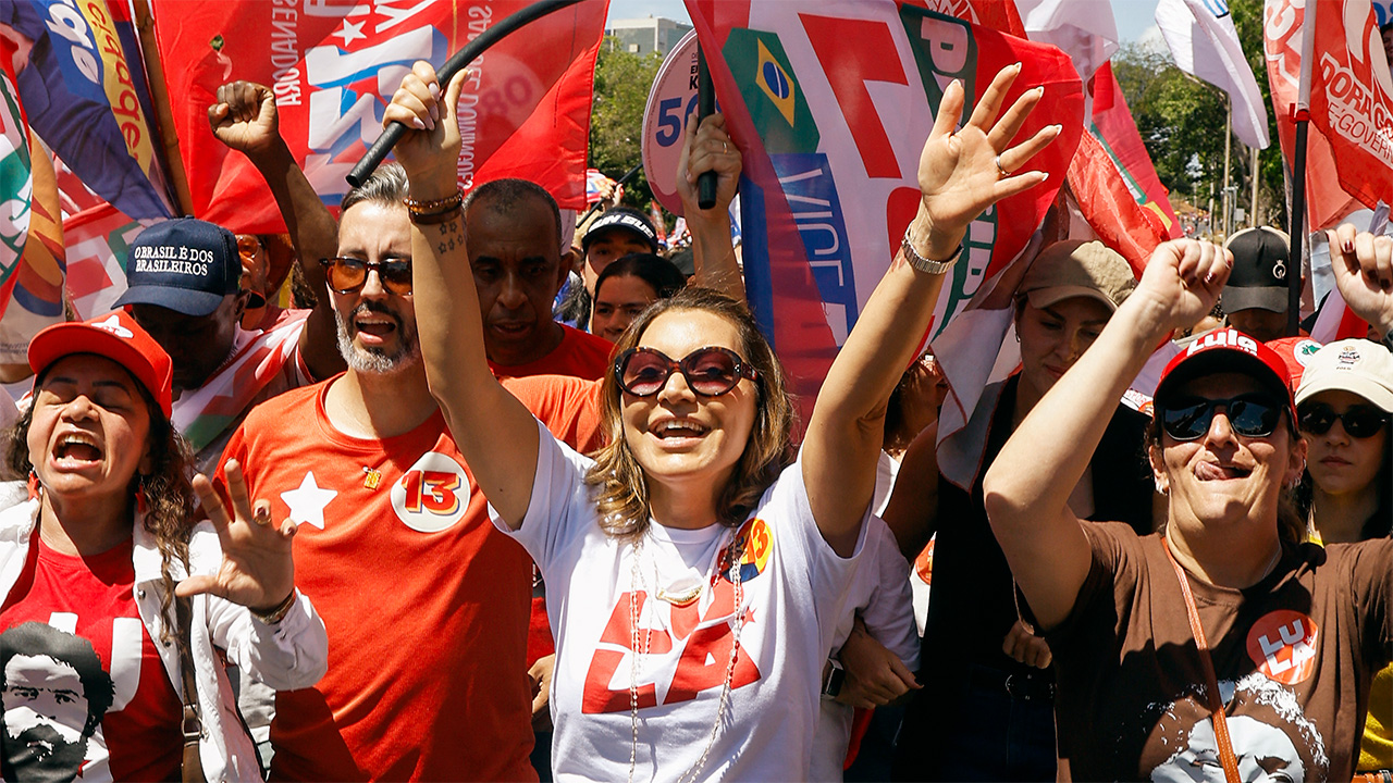Lula and Flavio Bolsonaro battle for votes ahead of Brazil’s big election day