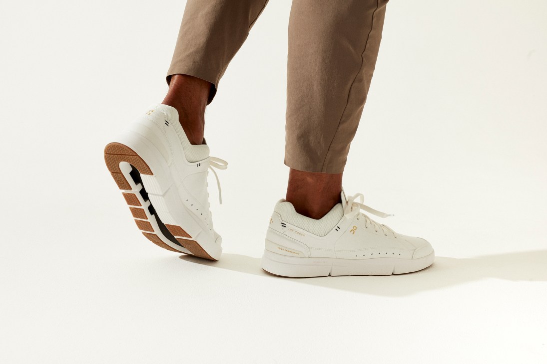 The Roger Centre Court O-Series tennis shoe by On with Lululemon trousers