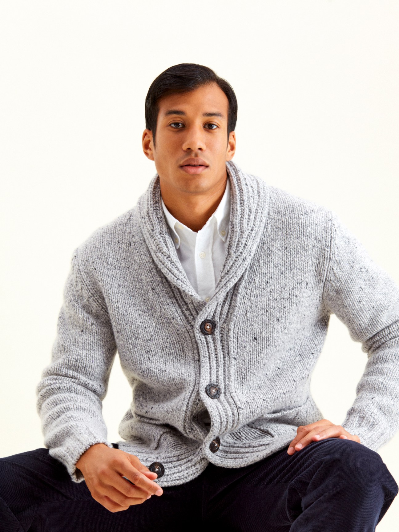 Light grey flecked cashmere and wool Iris von Arnim x Monocle shawl cardigan with horn buttons