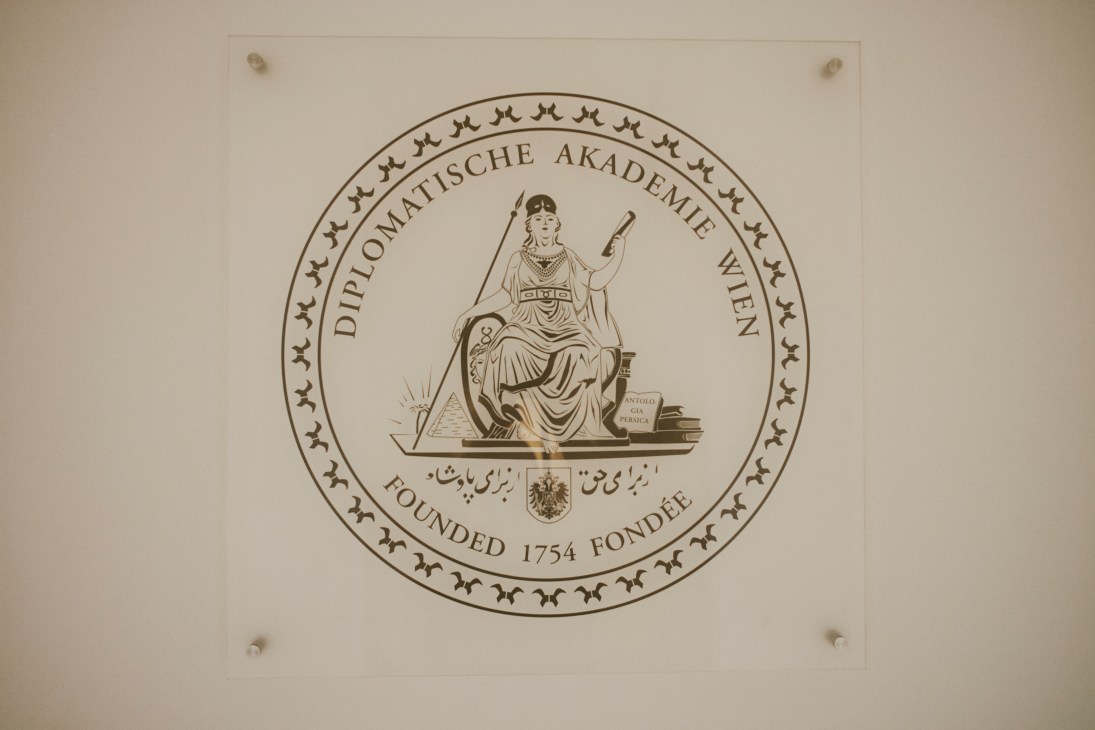 Seal of the Diplomatische Akademie Wien showing a classical female figure with books and founding date 1754