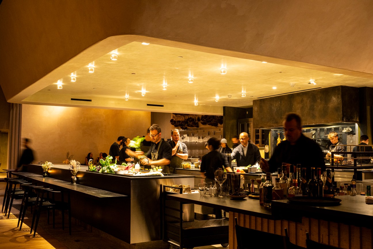 _dining-room_4.jpg