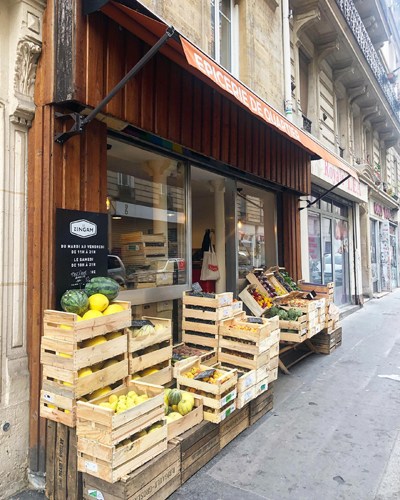 Le Zingam épicerie in Paris showing fresh produce and local products