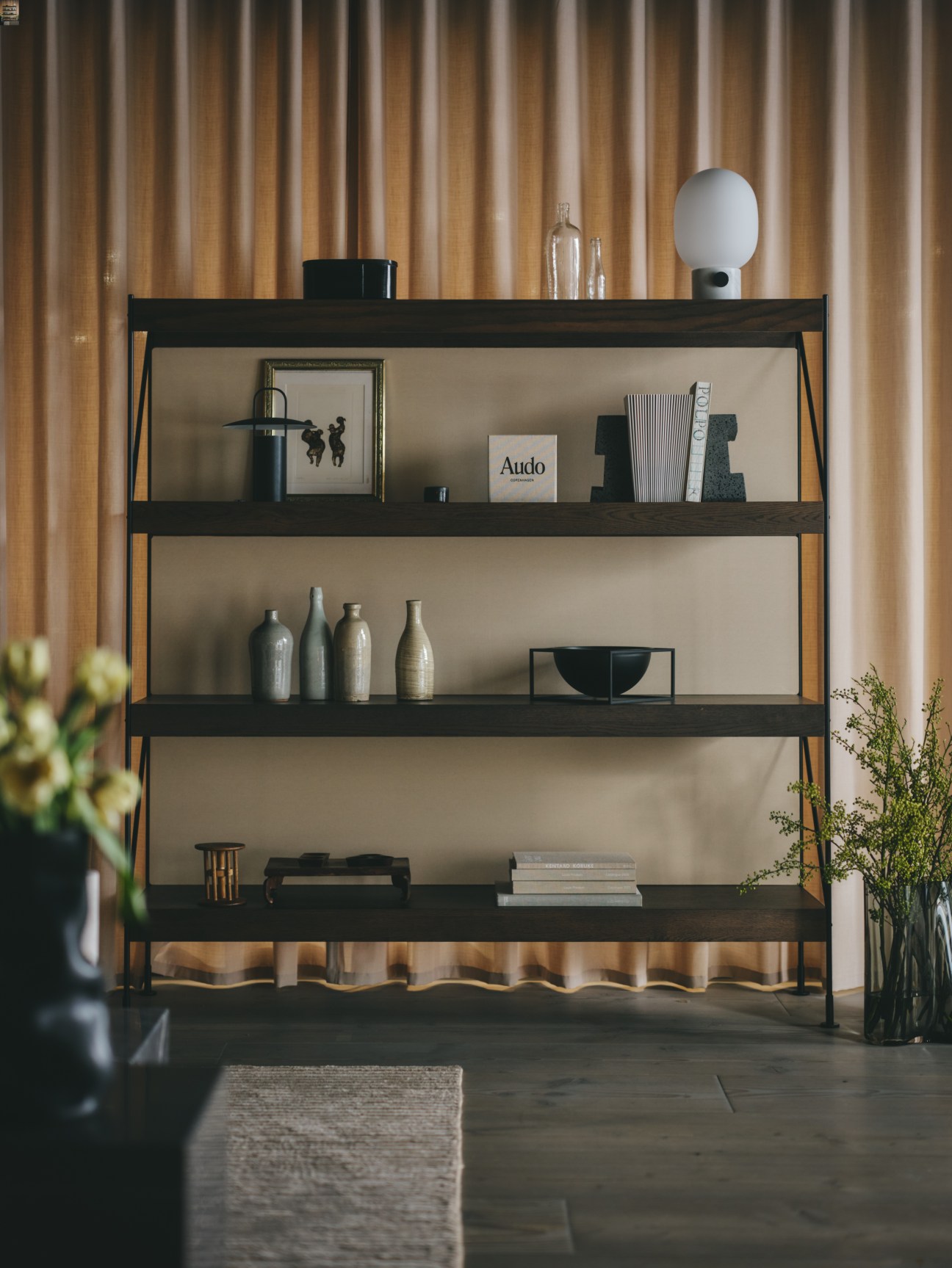 shelving unit