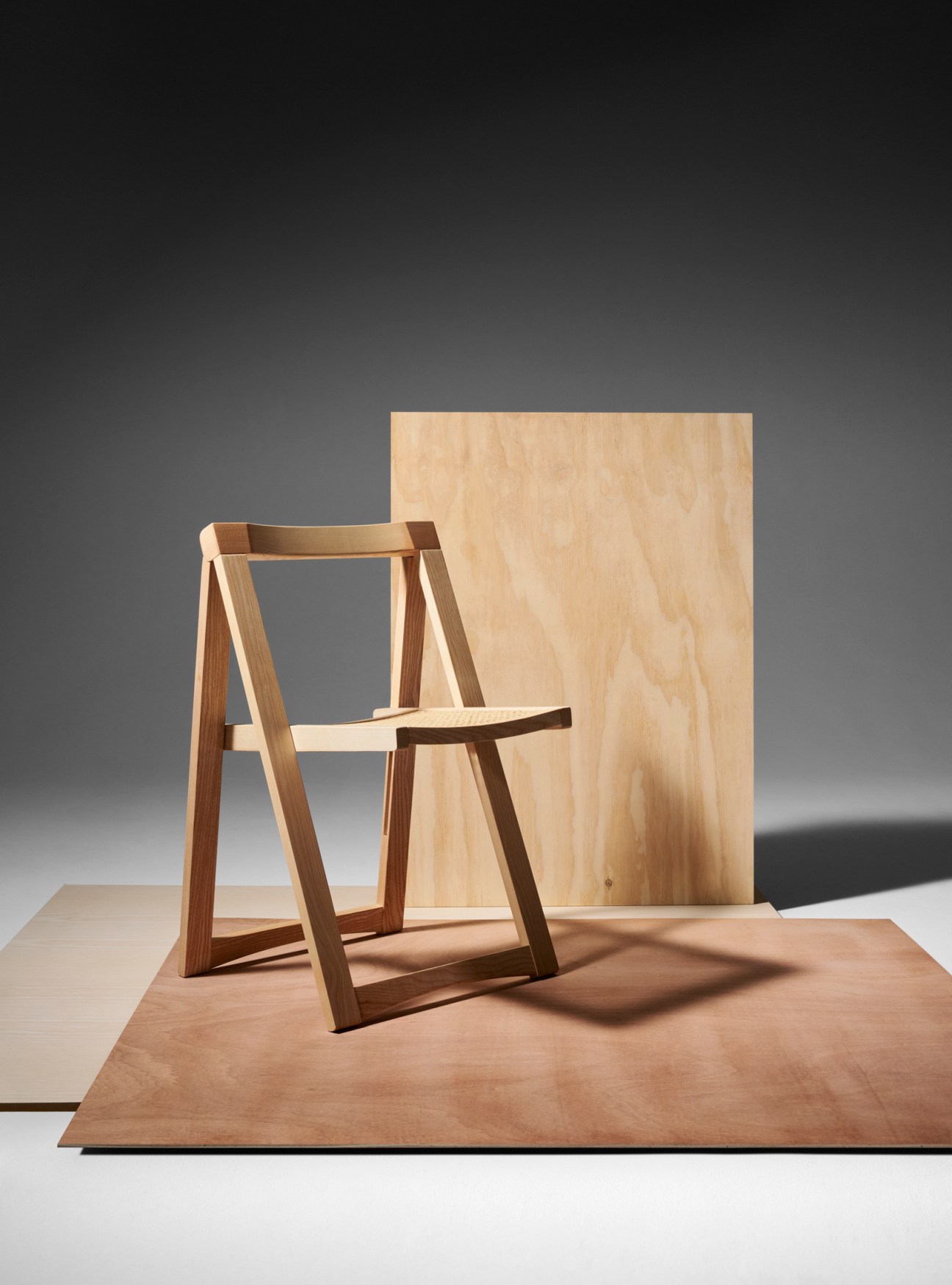 Olaio ‘ik’ folding chair