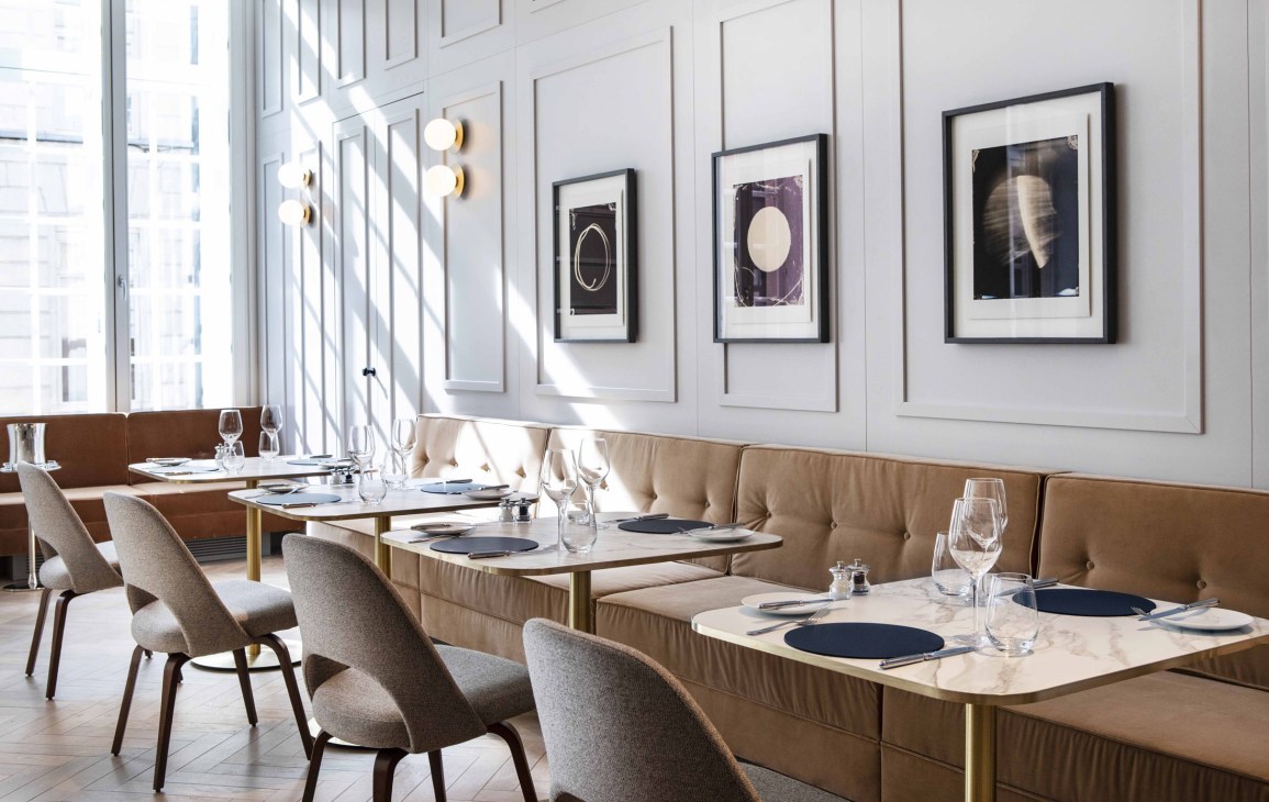 Elegant restaurant interior at Pillows Grand Hotel Reylof with Louis XIV-style furnishings and contemporary design.