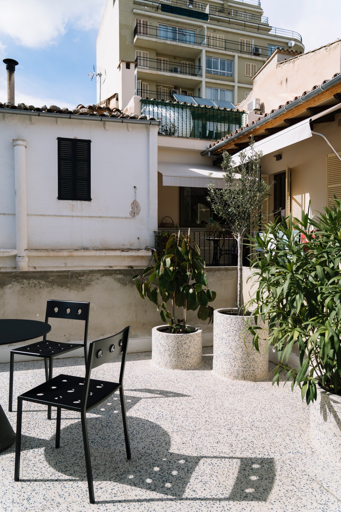 New terrazzo first-floor terrace