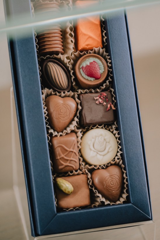 Display of Syrian chocolates and Szaloncukor at Ghraoui Chocolate boutique