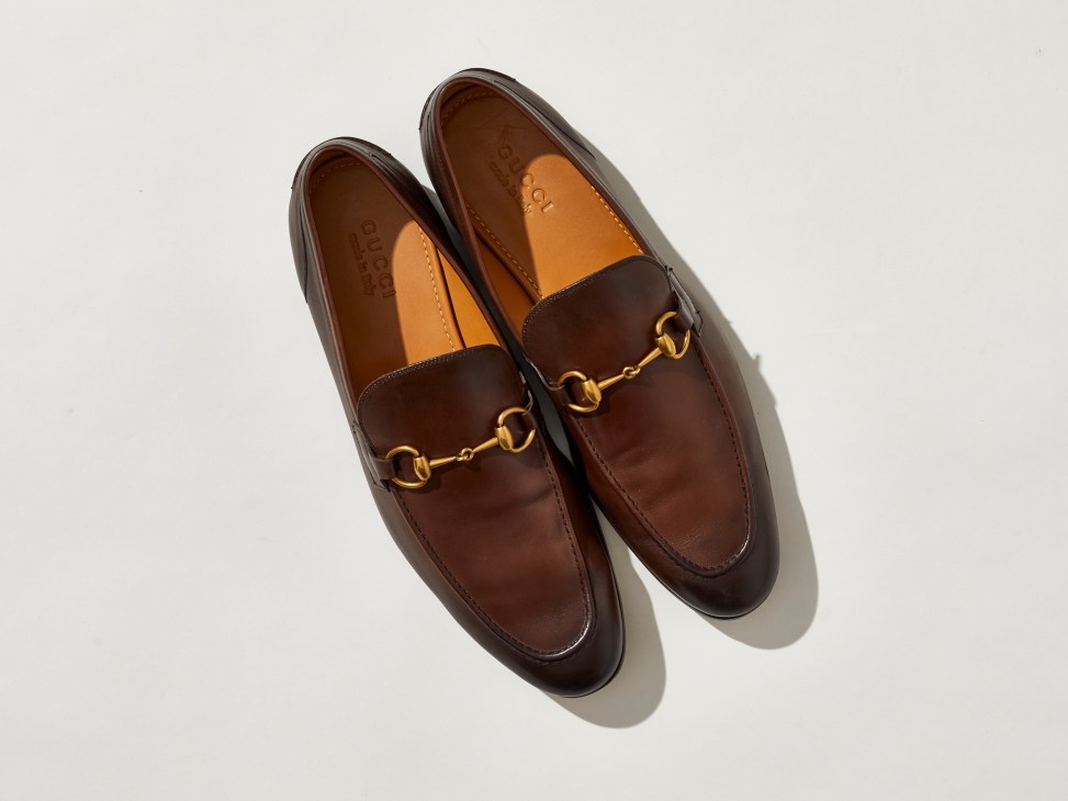 Brown leather Jordaan loafer with signature horsebit detail by Gucci