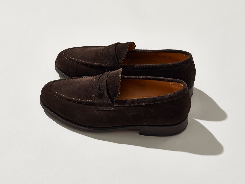 Black leather Stenhammar loafer with tassel detail by Myrqvist