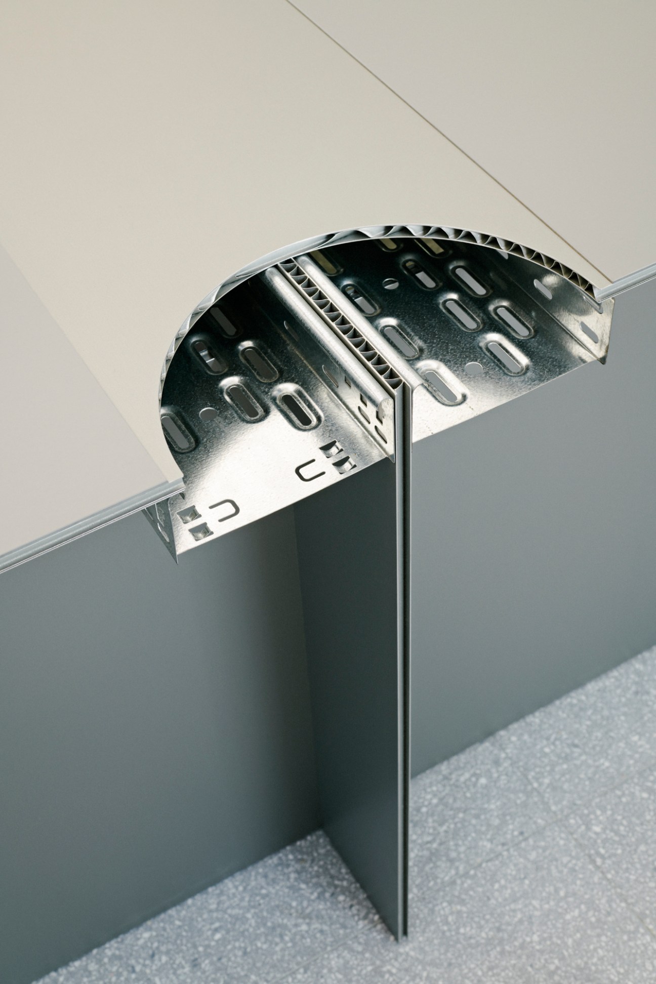 Close-up of the D2 modular furniture system's aluminium and fibreglass components at Bureau Borsche.