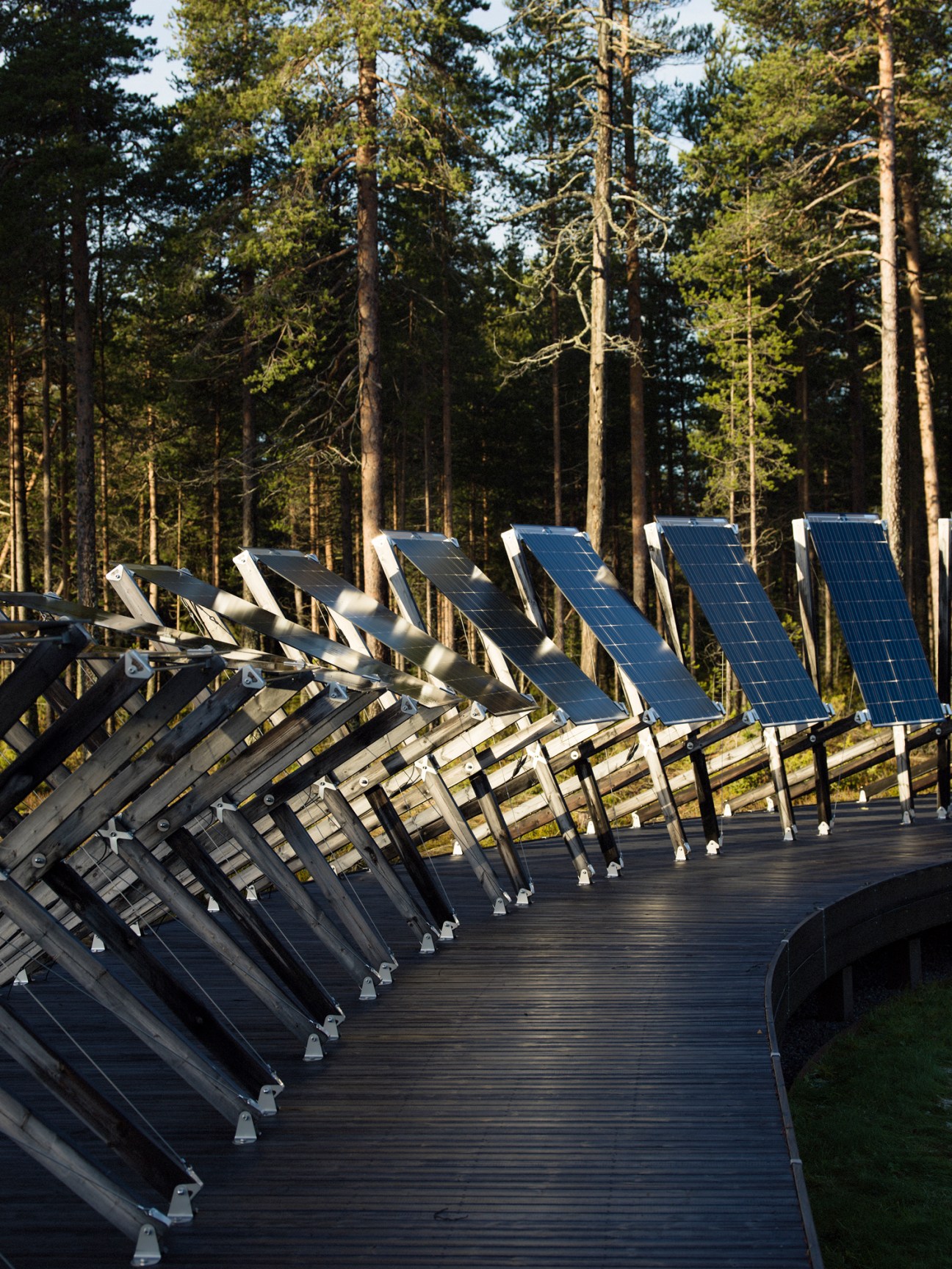 Arrays of solar panels arranged in geometric patterns on testing site