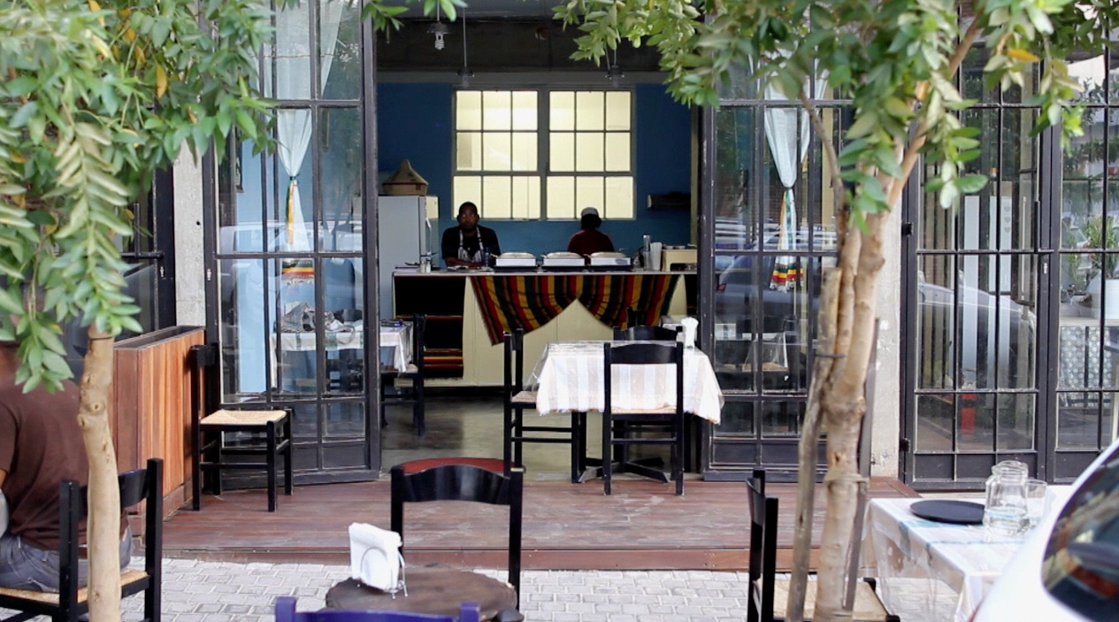 restaurant food station