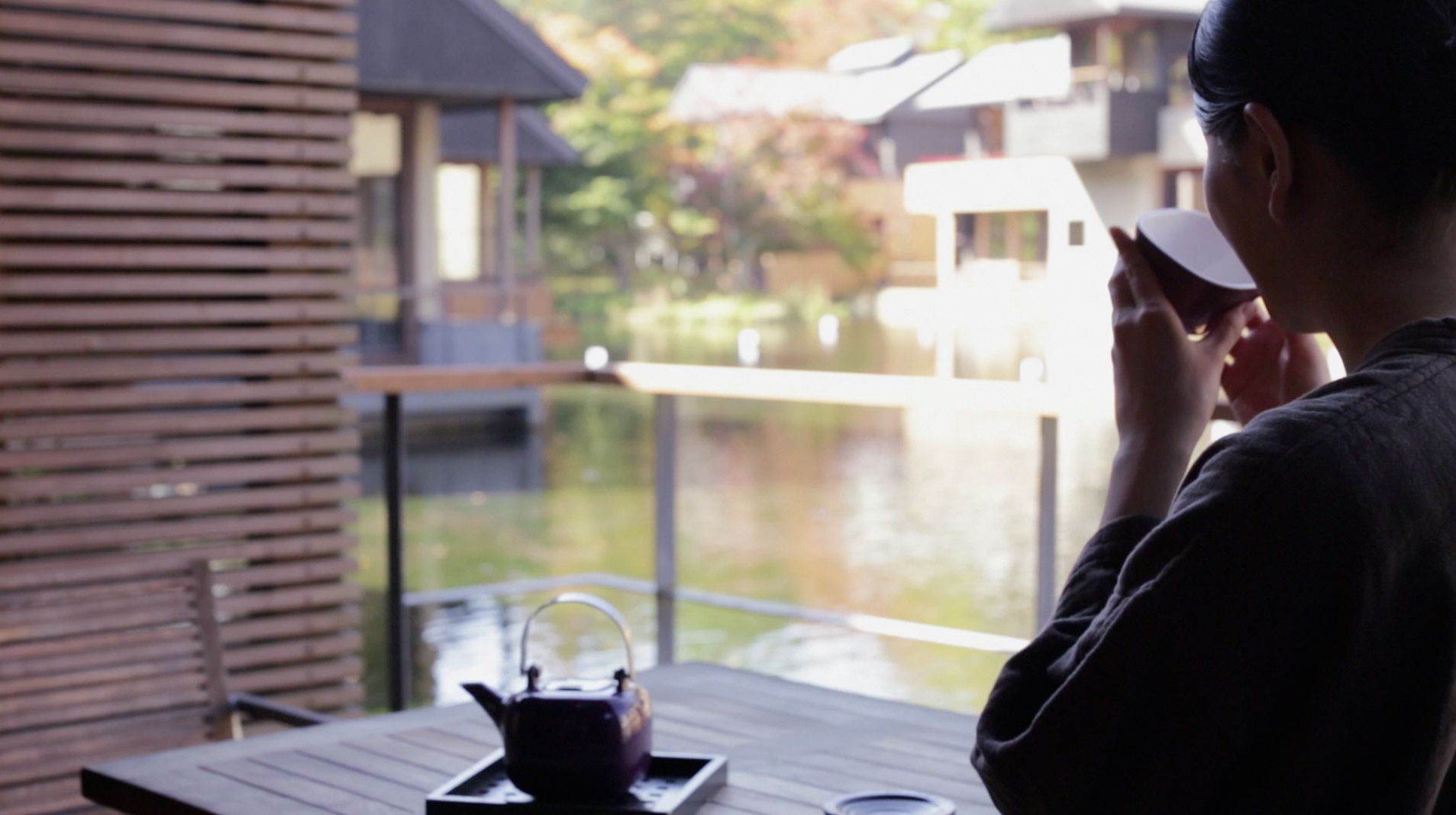 woman drinking tea