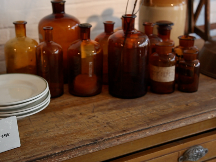 plates and glass bottles