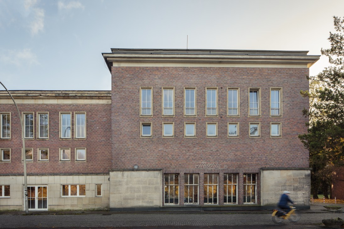 Exterior view of the Kulturblock building showing architectural details and brick facade