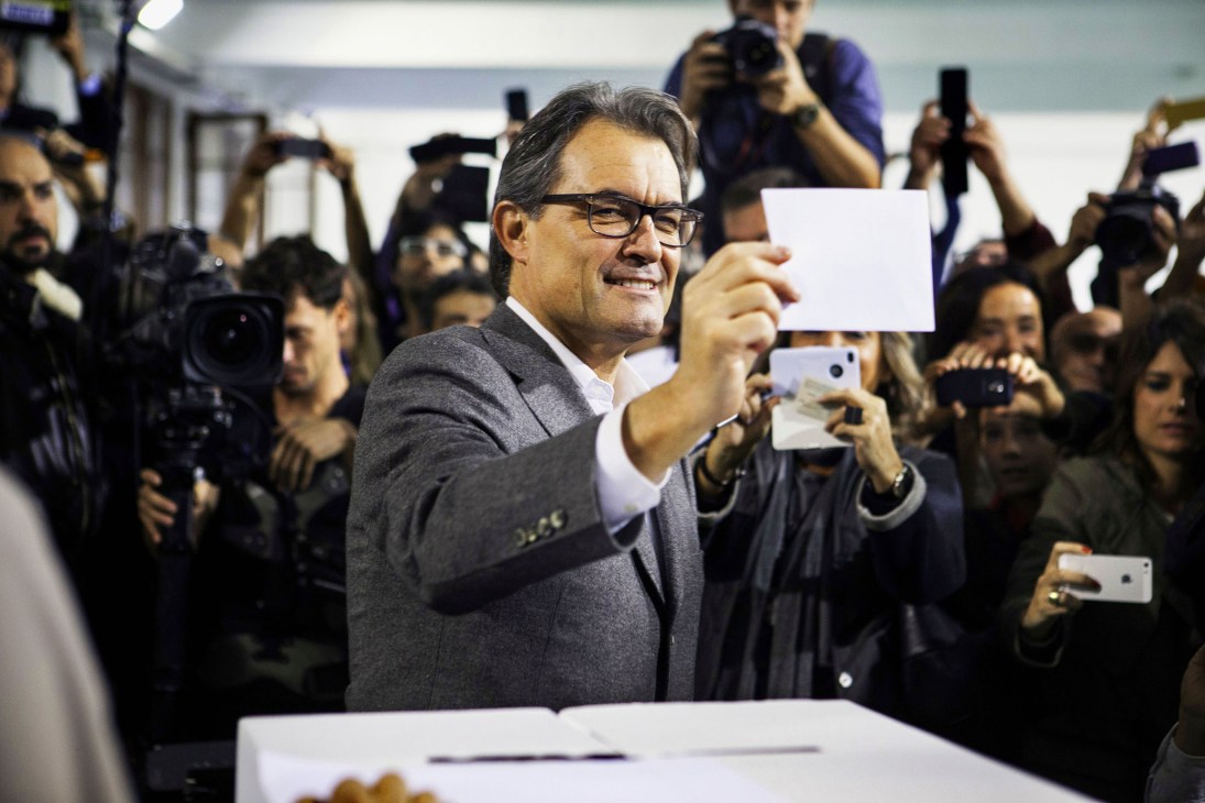 Artur Mas, then president of Catalonia, casting his vote on 9 November 2014 at a symbolic independence referendum in Barcelona.